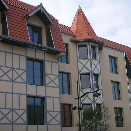 Les Jardins D'hardelot Hotell 3*